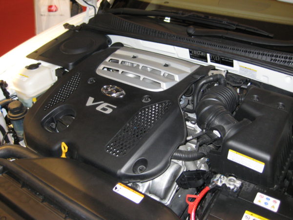 Hyundai V6 engine