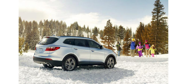 Hyundai Tucson in snow