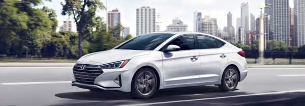 2020 hyundai elantra driving through the city